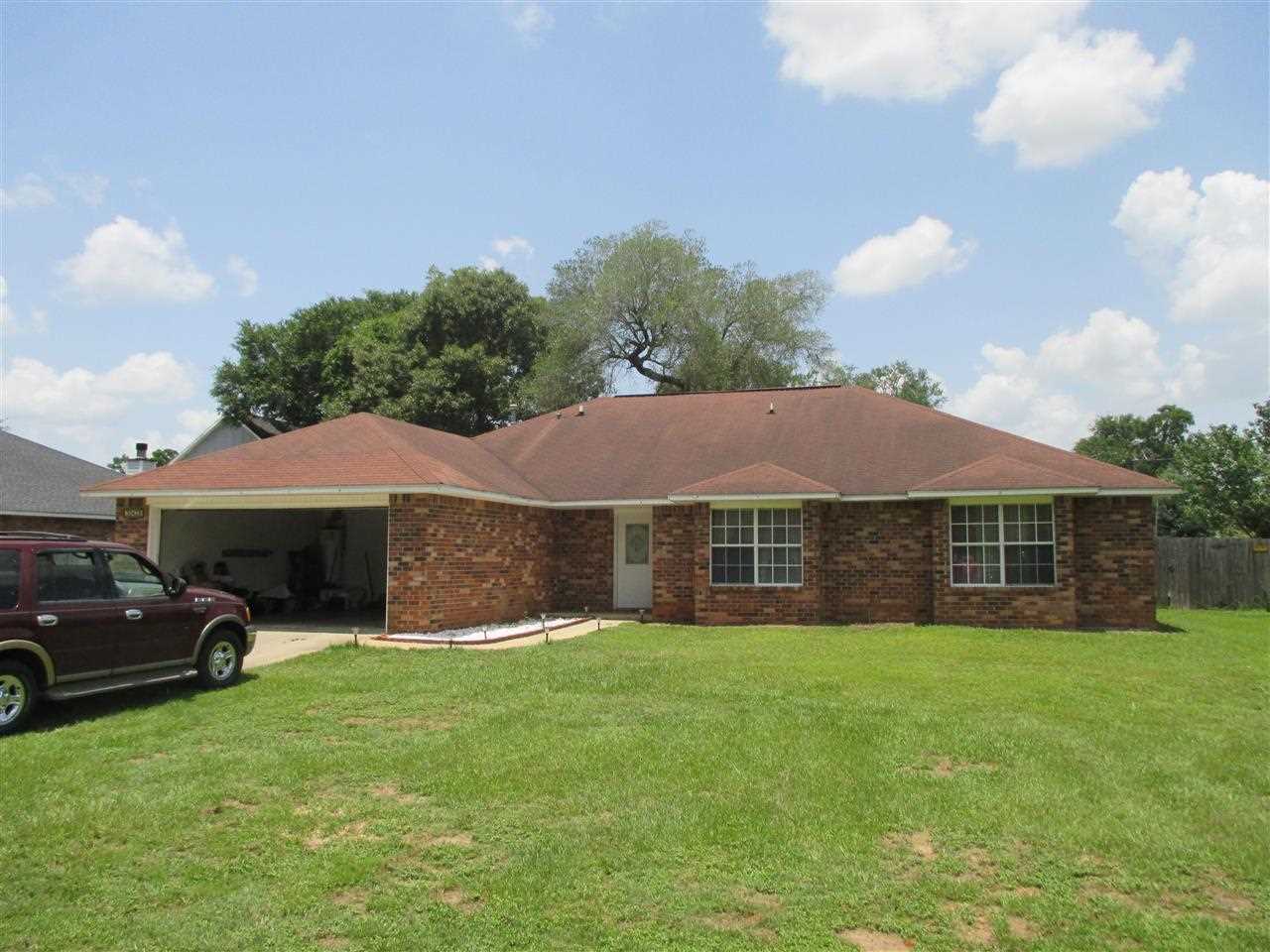3042 East Kingsfield Road Pensacola, FL 32514 - Photo 3 of 17