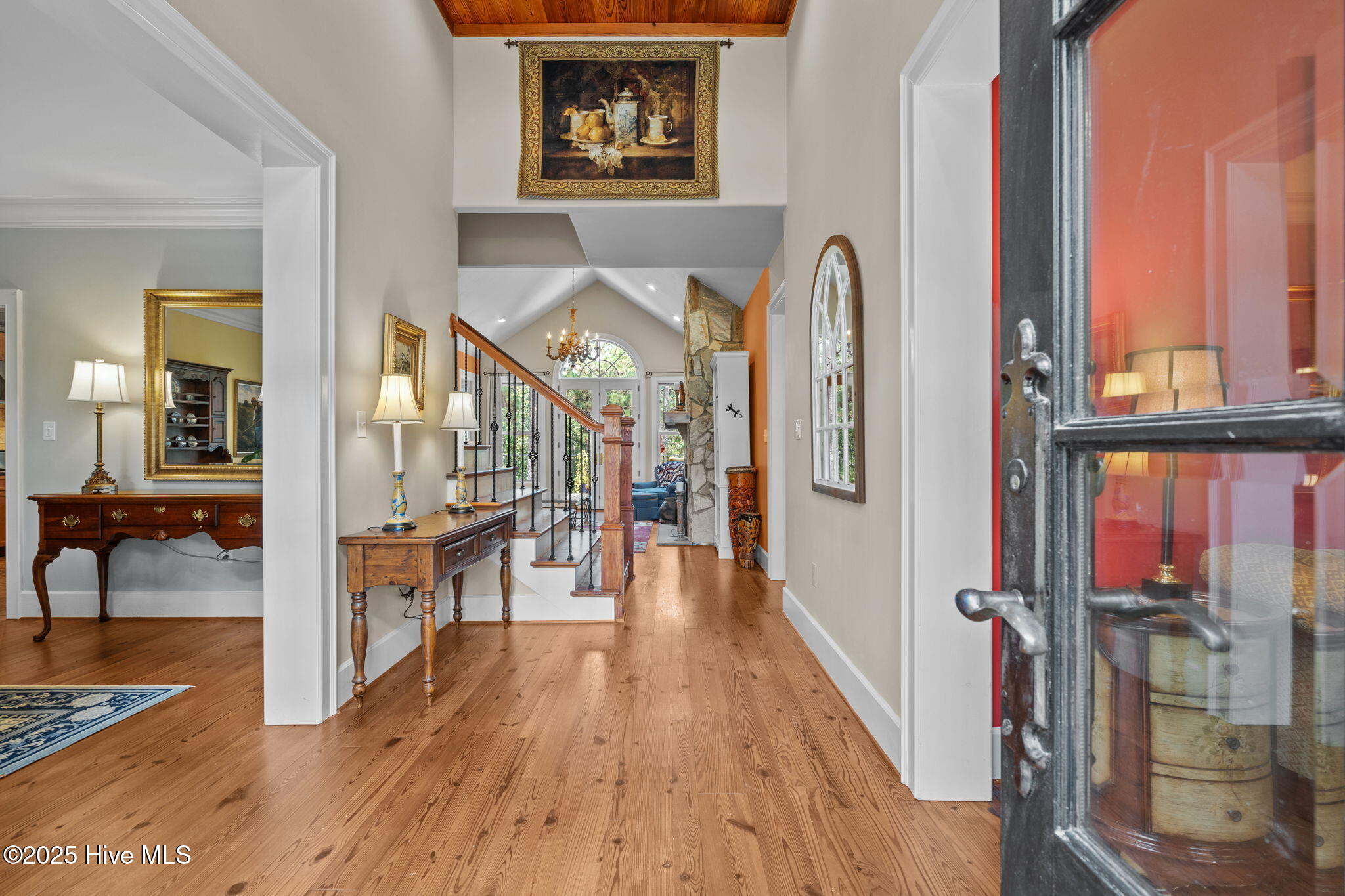 320 Arbutus Road Southern Pines, NC 28387 - Photo 4 of 42 Entrance Hall