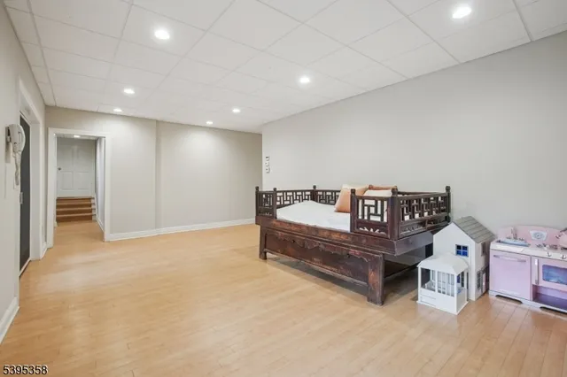 $3,850,000 | 126 Fairfield Drive, Short Hills, NJ 07078