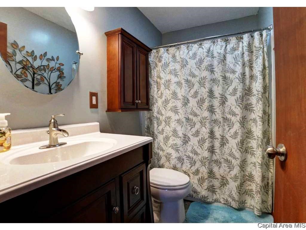 2260 Ramsey Road Springfield, IL 62702 - Photo 17 of 22