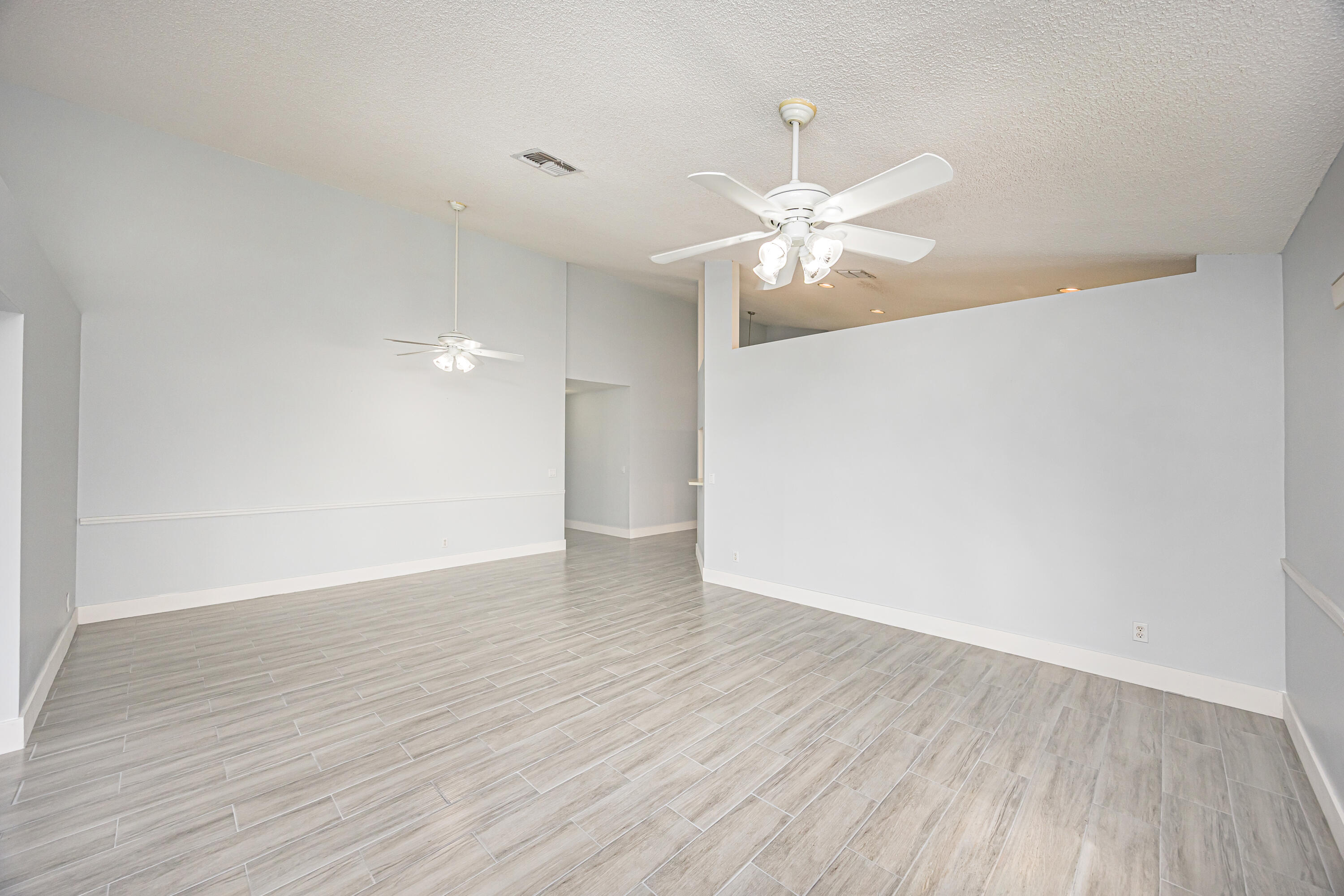 5148 Rosen Boulevard Boynton Beach, FL 33472 - Photo 43 of 50 0016_8956
