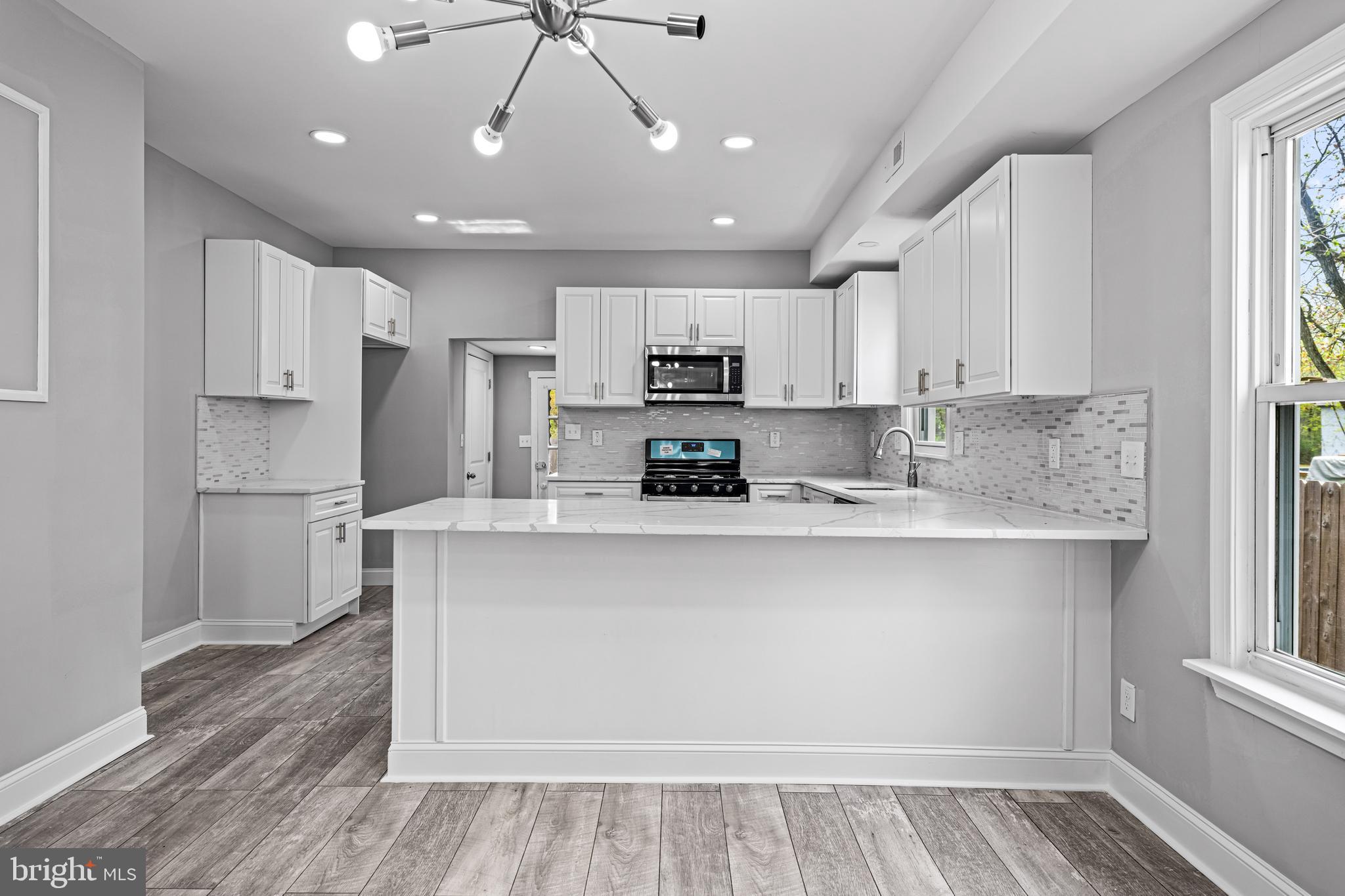 245 Crown Point Road Thorofare, NJ 08086 - Photo 15 of 42