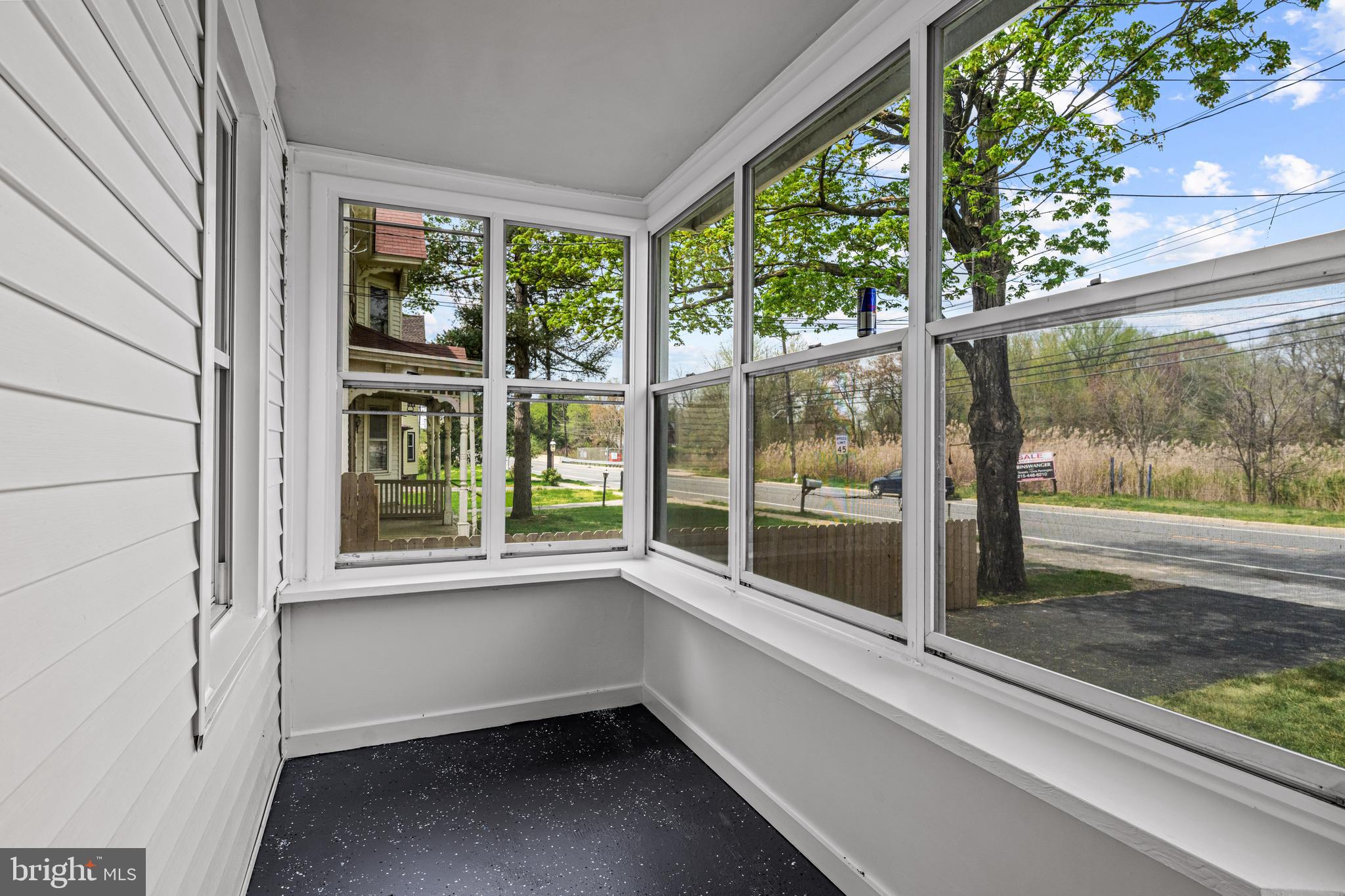 245 Crown Point Road Thorofare, NJ 08086 - Photo 4 of 42