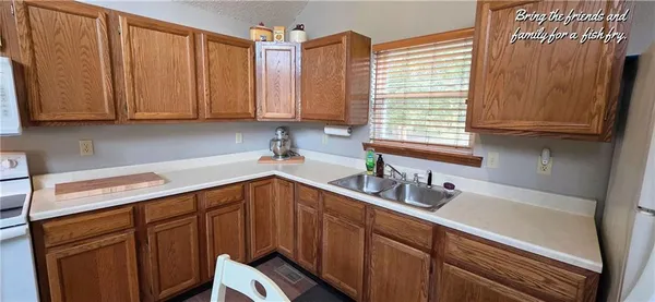 $249,900 | 18589 Mimosa Circle, Warsaw, MO 65355