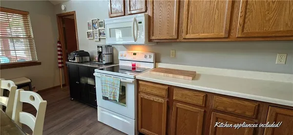 $249,900 | 18589 Mimosa Circle, Warsaw, MO 65355