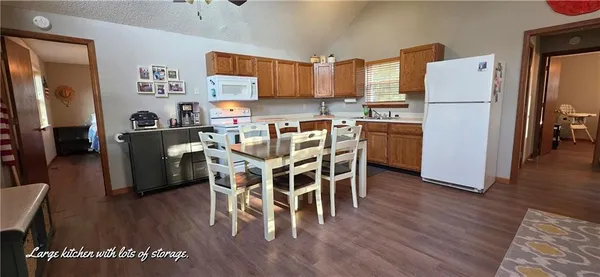 $249,900 | 18589 Mimosa Circle, Warsaw, MO 65355