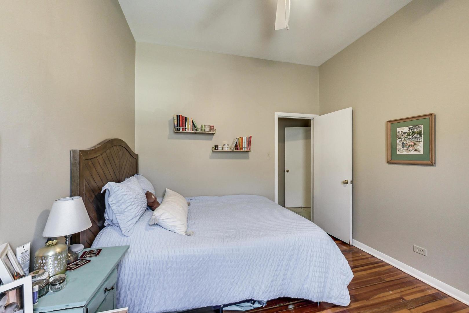 2018 North Mohawk Street, Unit 3 Chicago, IL 60614 - Photo 17 of 29
