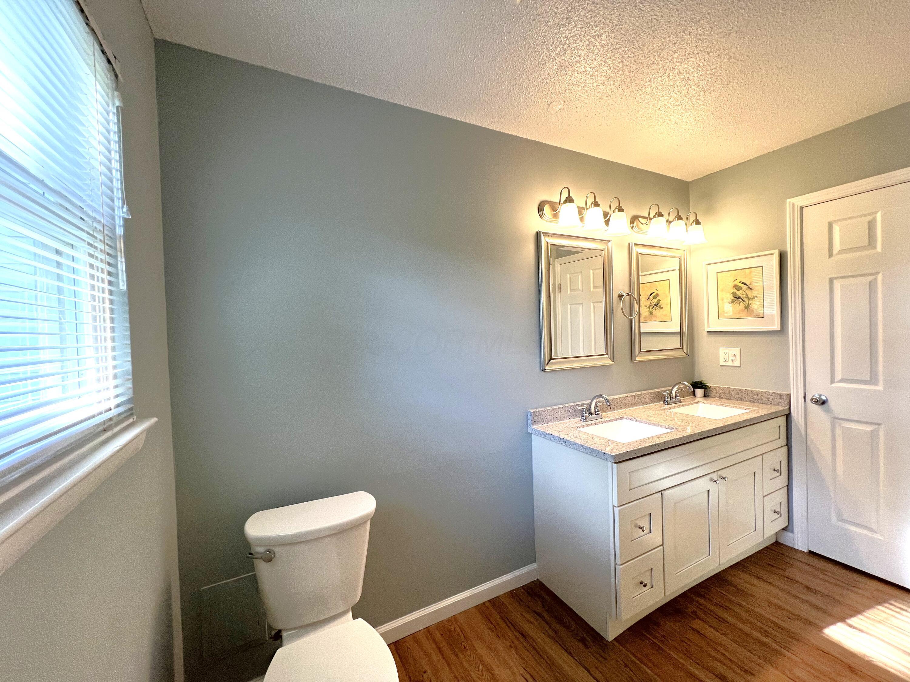 2541 Maybury Road Columbus, OH 43232 - Photo 15 of 35