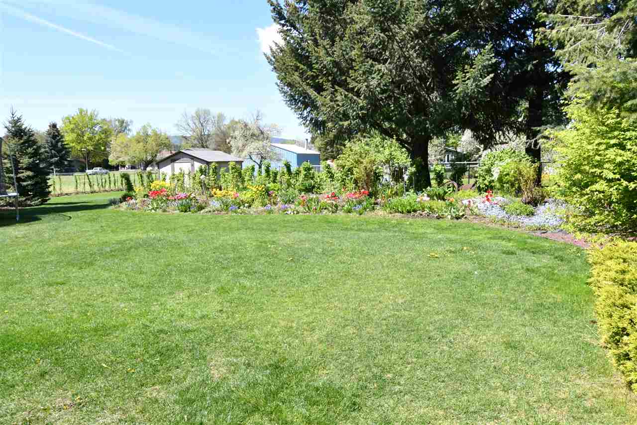 3322 South Sullivan Road Veradale, WA 99037 - Photo 3 of 19
