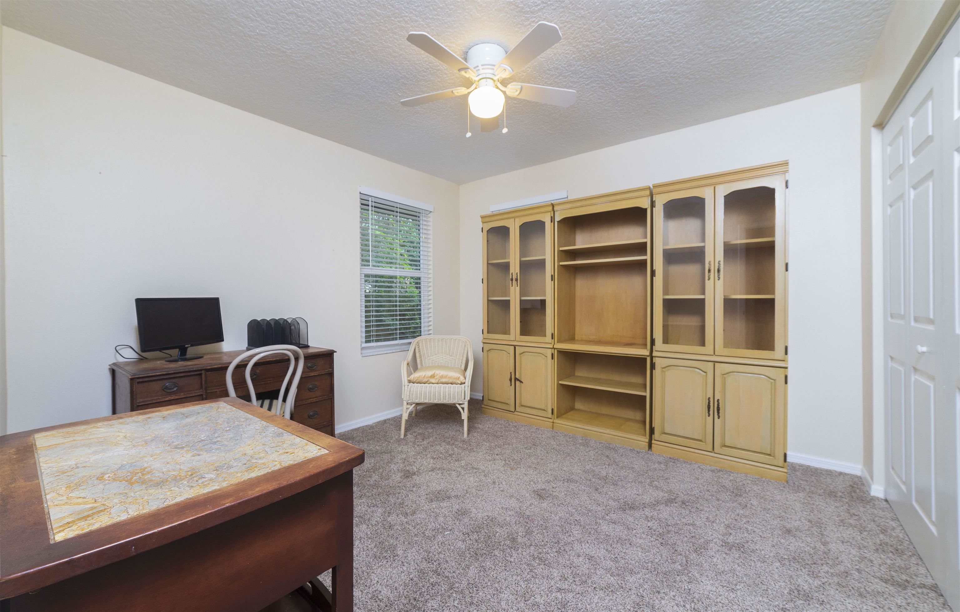 208 Jasmine Road St. Augustine, FL 32086 - Photo 28 of 34 a room with furniture and window