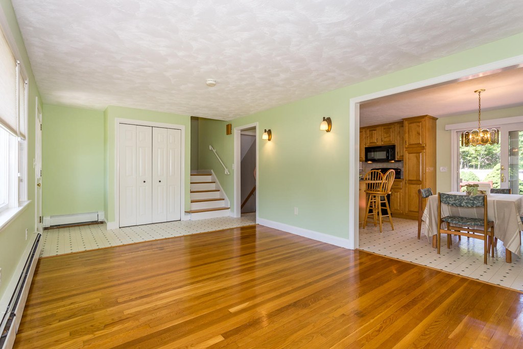 7 Westdale Road Canton, MA 02021 - Photo 4 of 25 Gallery Image 4