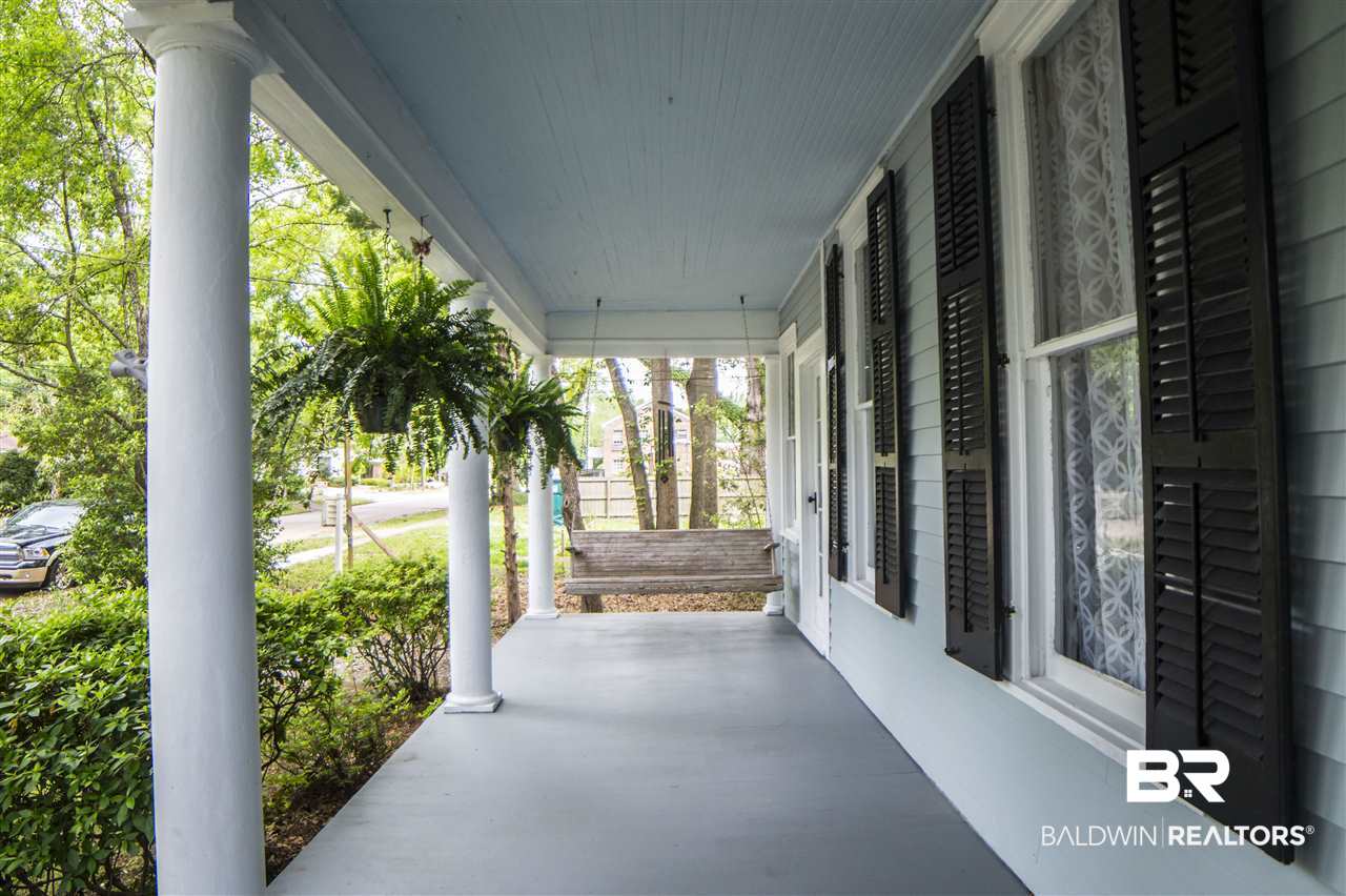 134 Margaret Street Mobile, AL 36607 - Photo 5 of 41
