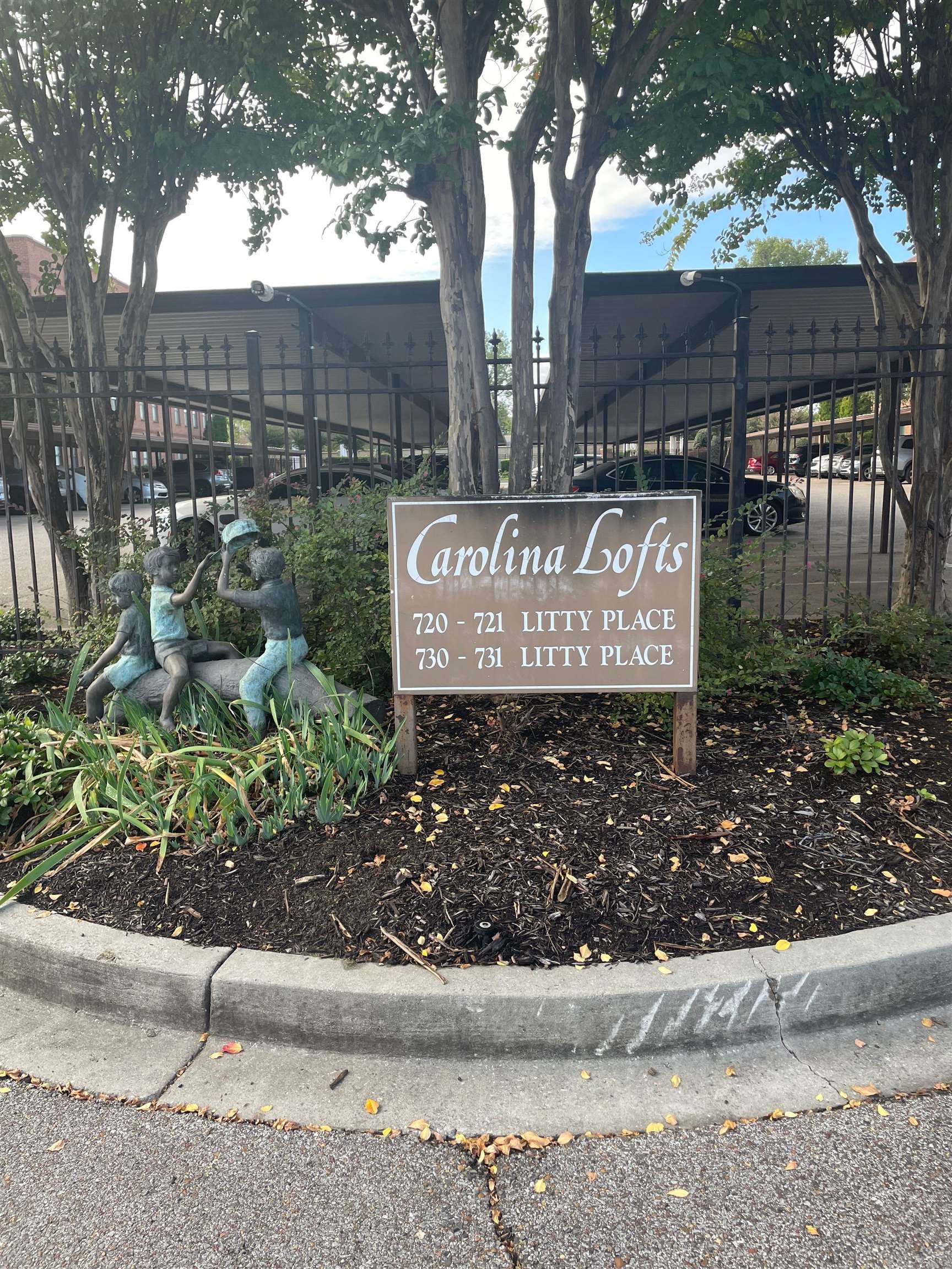 a view of sign board