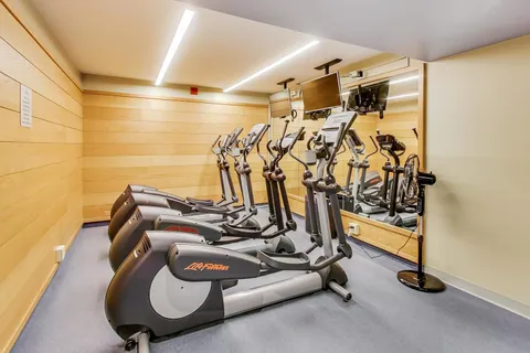 $424,000 | 155 North Harbor Drive, Unit 2404, Chicago, IL 60601