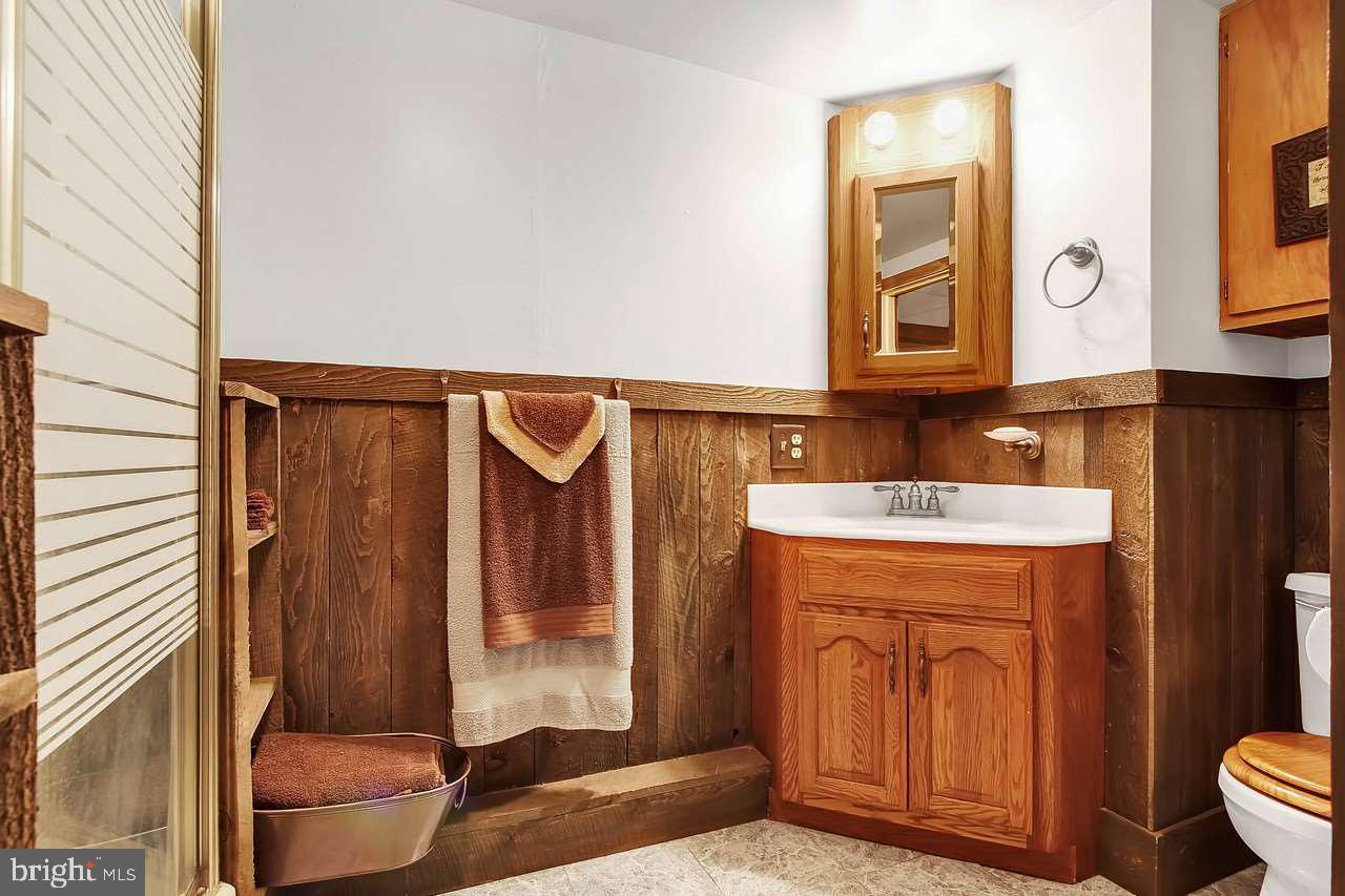 1840 Canal Road Manchester, PA 17345 - Photo 17 of 24 Gallery Image 17