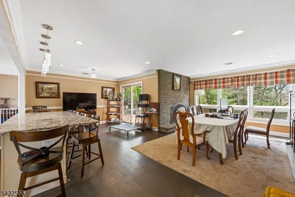 $995,000 | 106 Dogwood Drive, Oakland, NJ 07436