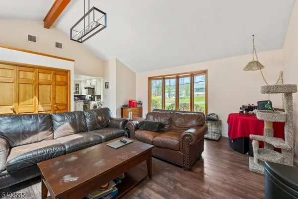 $995,000 | 106 Dogwood Drive, Oakland, NJ 07436