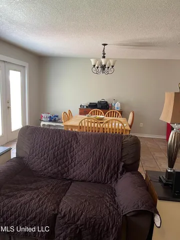 $284,900 | 3603 Miles Lane, Ocean Springs, MS 39564