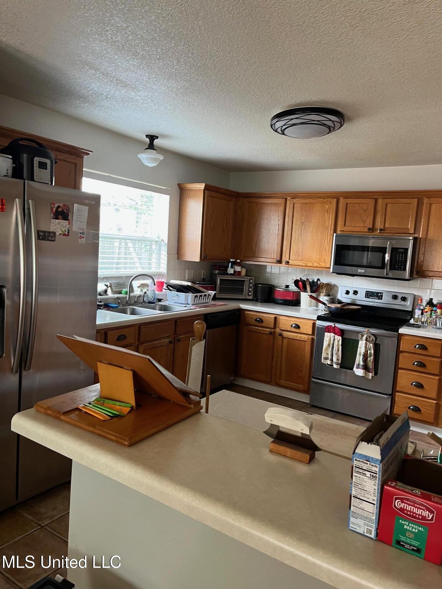 3603 Miles Lane Ocean Springs, MS 39564 - Photo 6 of 15 3603MILES-KIT