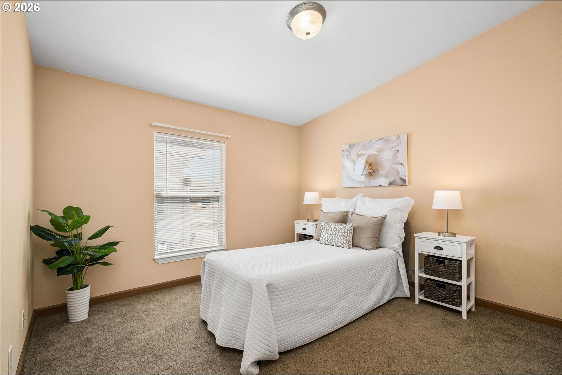 2416 Maia Loop Springfield, OR 97477 - Photo 25 of 37 Bedroom