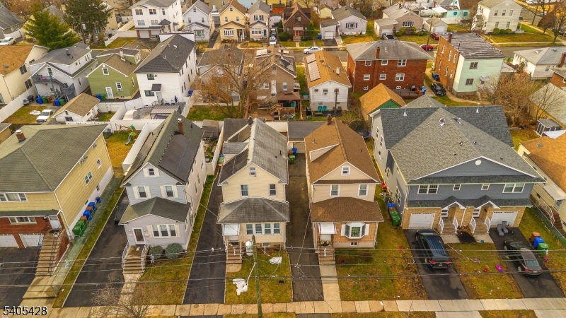 343 Dewitt Street Linden, NJ 07036 - Photo 31 of 33 an aerial view of a