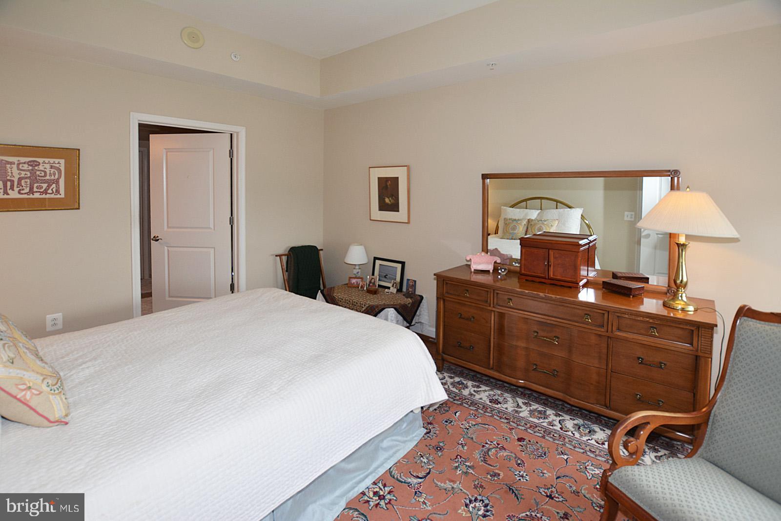 11990 Market Street, Unit 1614 Reston, VA 20190 - Photo 17 of 38 MASTER BEDROOM