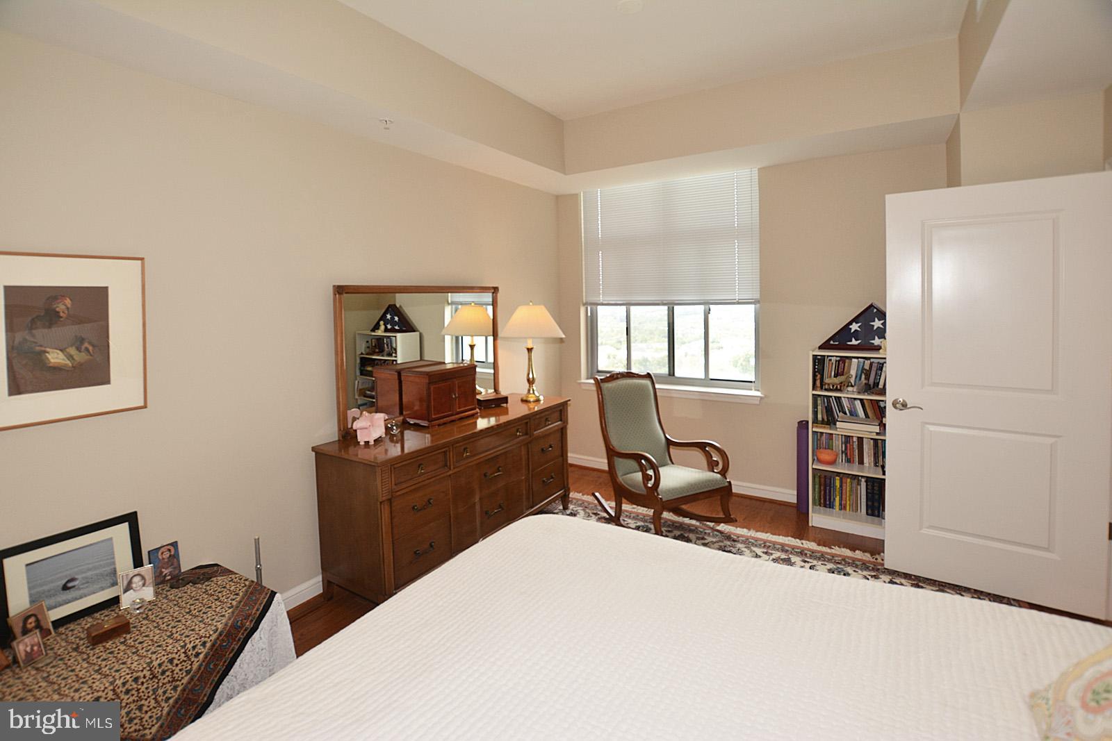 11990 Market Street, Unit 1614 Reston, VA 20190 - Photo 18 of 38