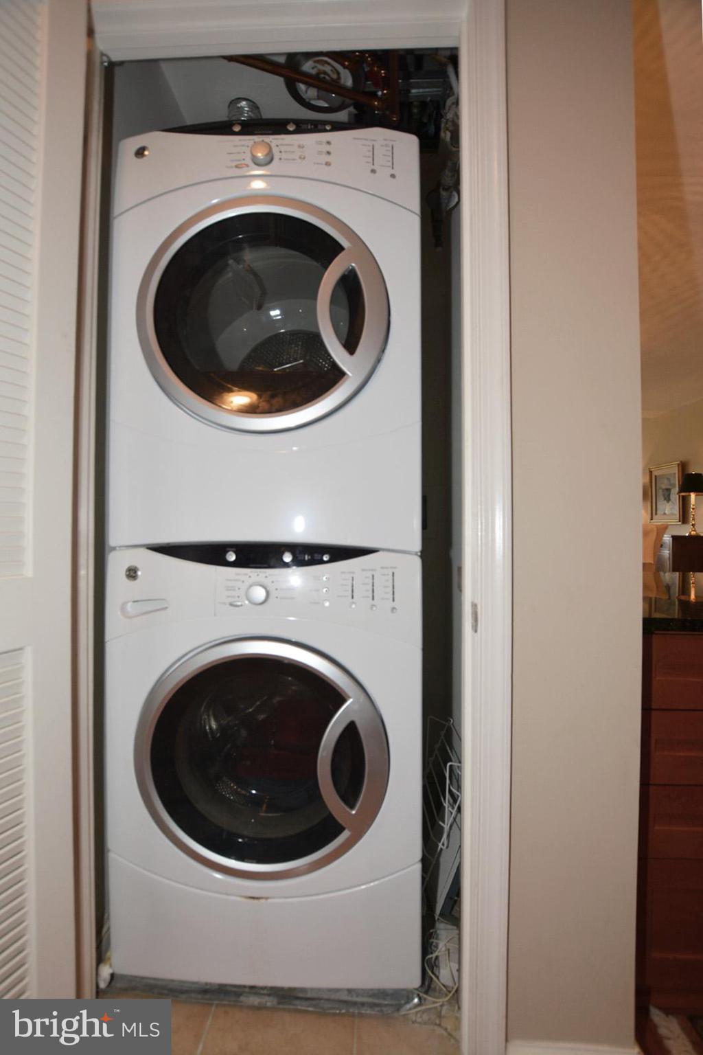 11990 Market Street, Unit 1614 Reston, VA 20190 - Photo 24 of 38 IN UNIT FULL SIZED WASHER/DRYER