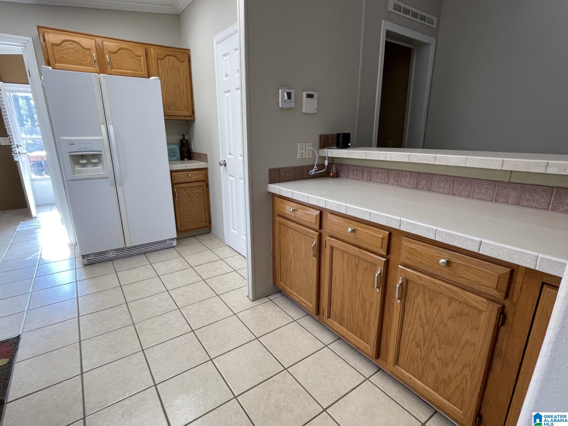 520 Pineview Street Sumiton, AL 35148 - Photo 8 of 34
