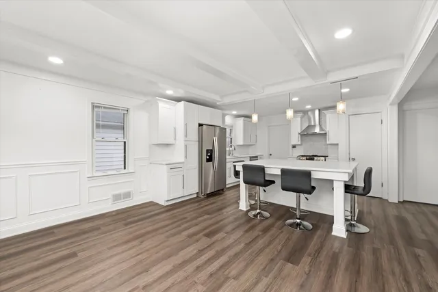 $305,000 | 1317 Waverly Place, Joliet, IL 60435