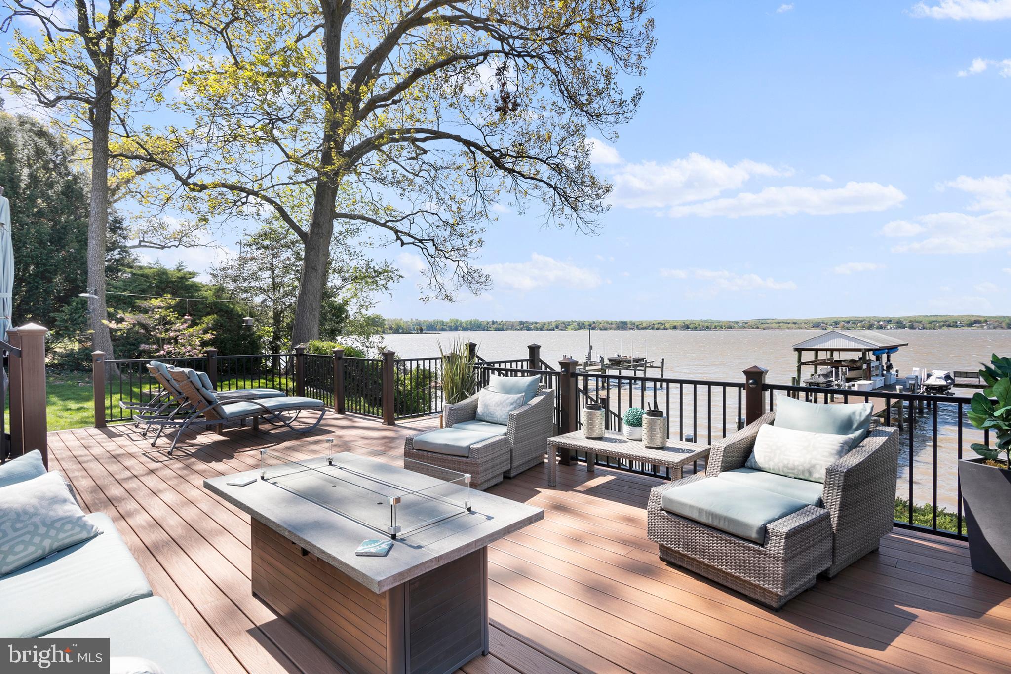 71 River Road Chesapeake City, MD 21915 - Photo 12 of 74 The main lower deck