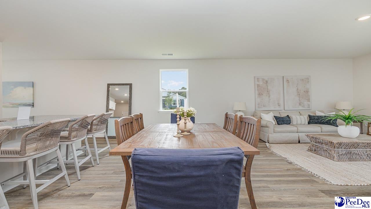 608 Bluff View Lane Florence, SC 29505 - Photo 6 of 26 Gallery Image 6