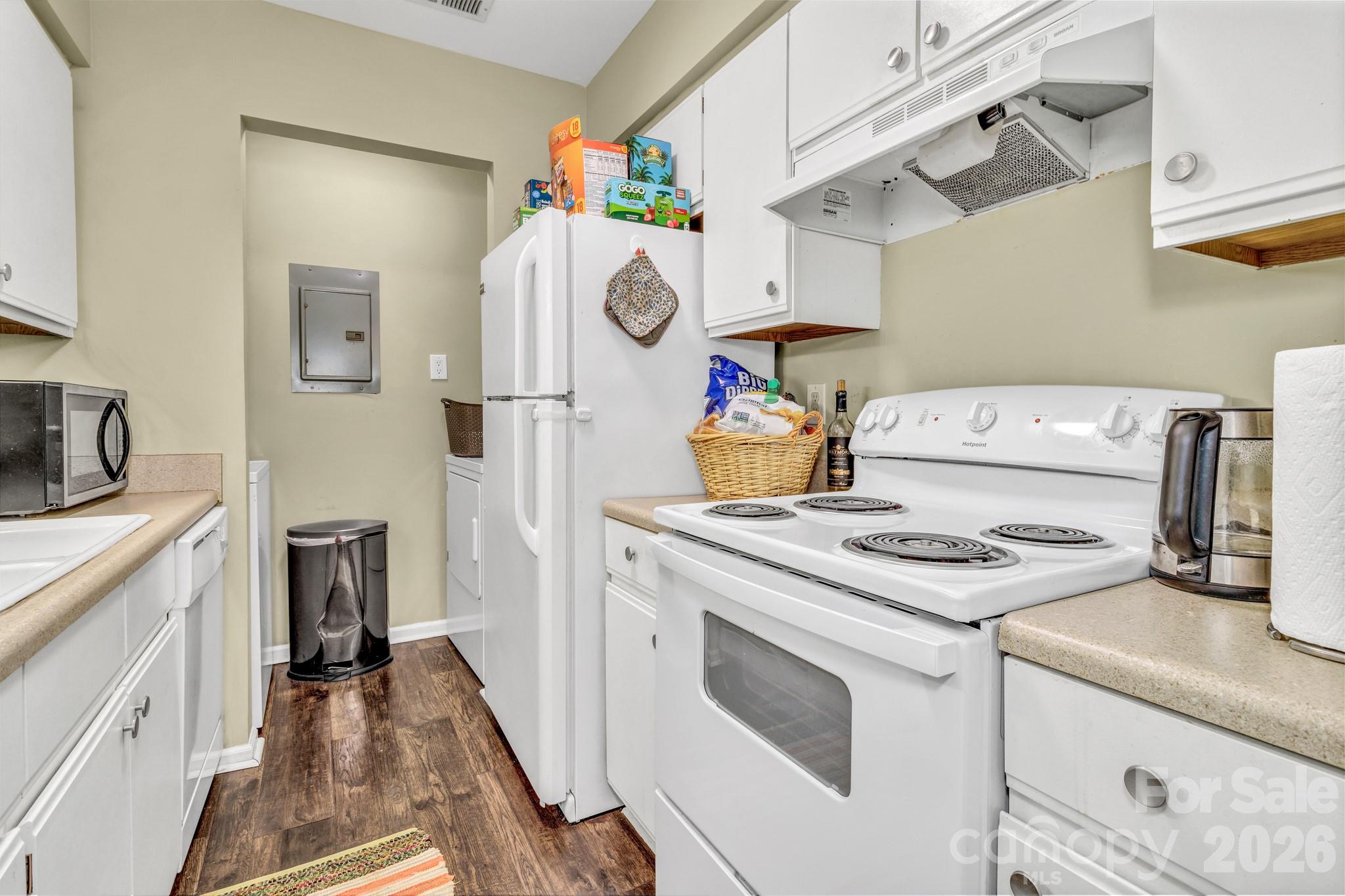 110 Heywood Road, Unit 12B Arden, NC 28704 - Photo 19 of 43