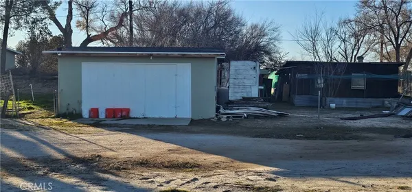 a backyard of a house