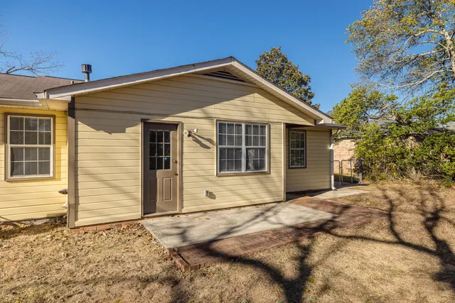 $1,300 | 125 Magnolia Drive, Grovetown, GA 30813