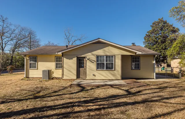 $1,300 | 125 Magnolia Drive, Grovetown, GA 30813