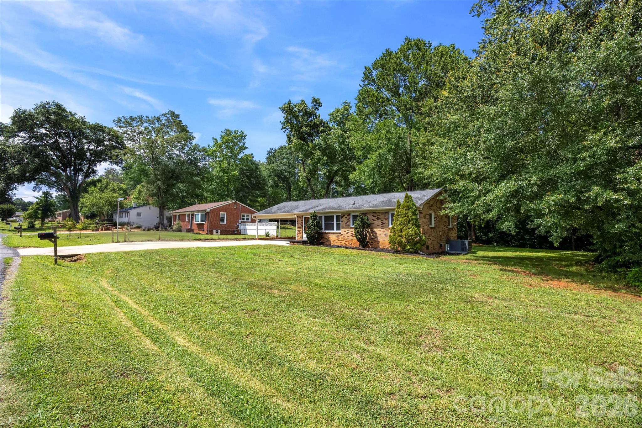 644 Dallas Spencer Mountain Road Dallas, NC 28034 - Photo 3 of 37