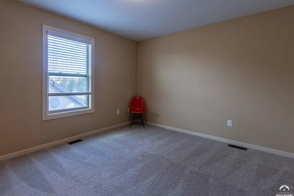 $464,900 | 5714 Silverstone Drive, Lawrence, KS 66049