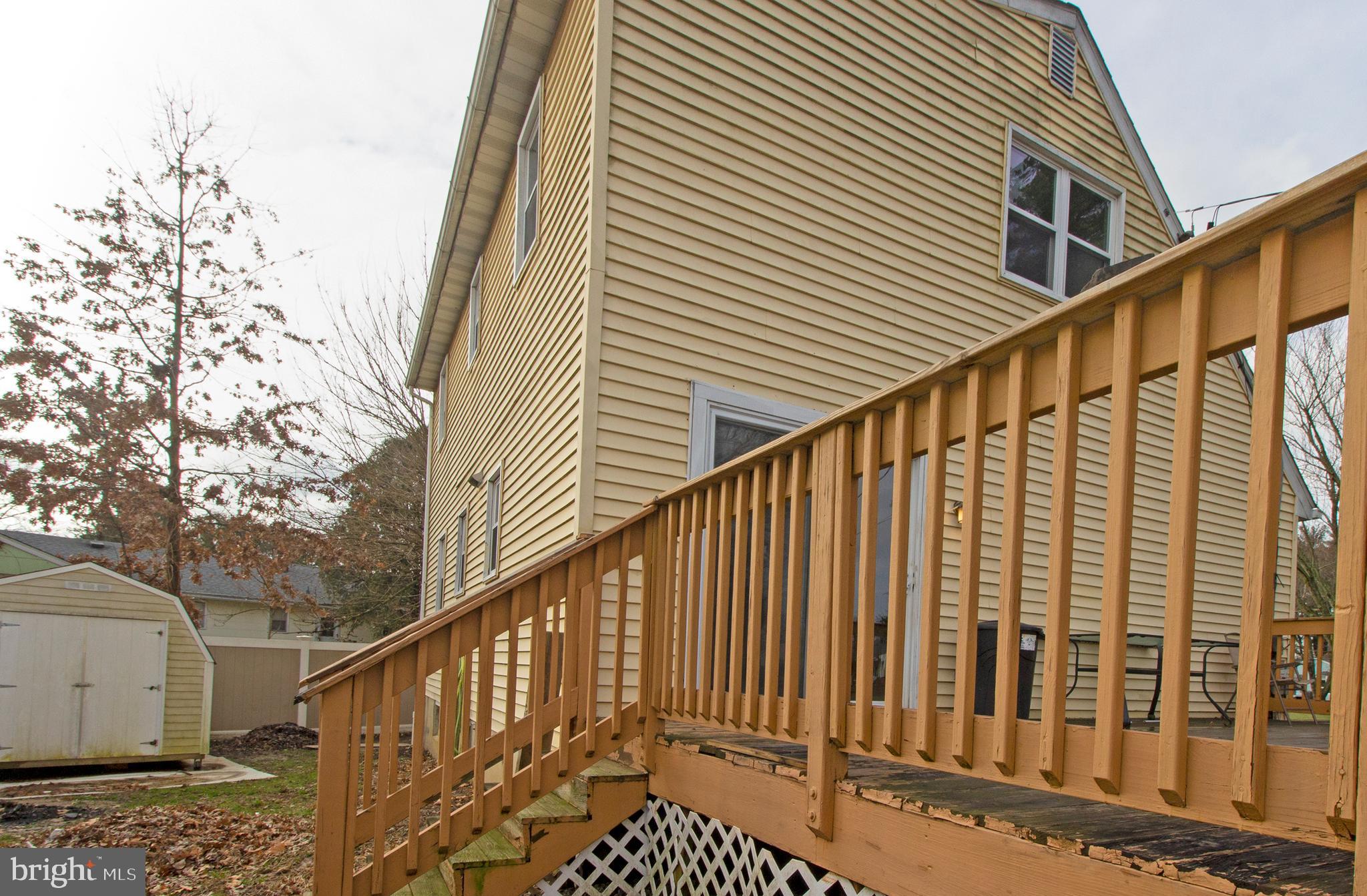 95 Greene Road Warminster, PA 18974 - Photo 13 of 14 View of Back Deck and Shed