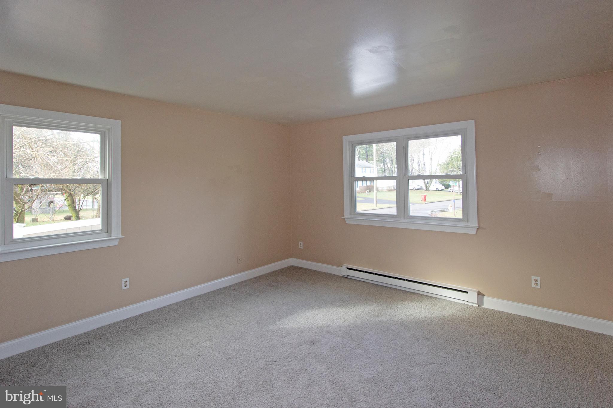 95 Greene Road Warminster, PA 18974 - Photo 7 of 14 BR 1 Main Floor