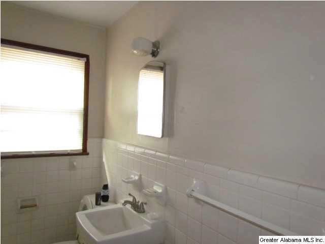 3107 Walnut Avenue Anniston, AL 36201 - Photo 10 of 13