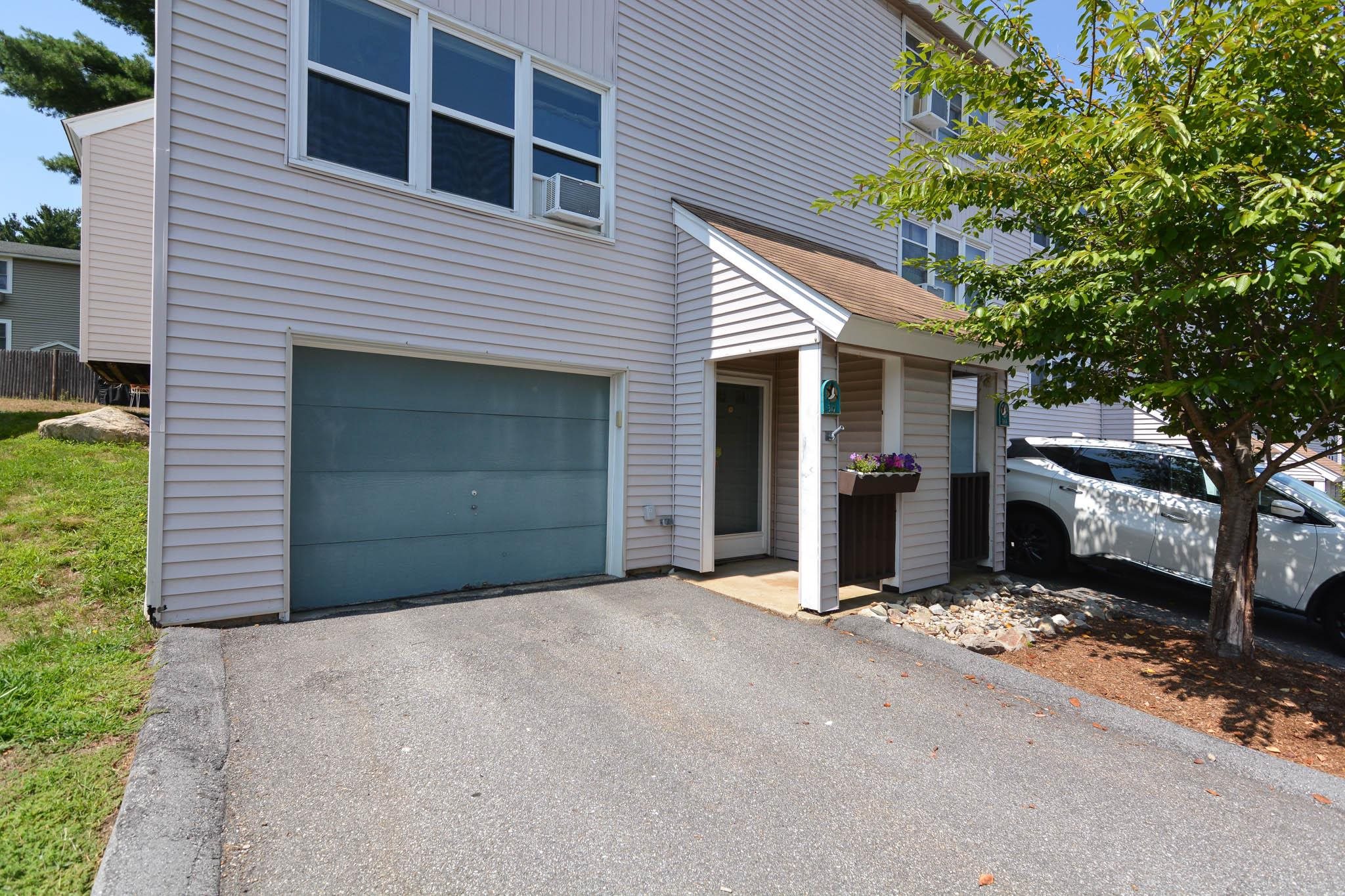 317 Circle Road, Unit 317 Manchester, NH 03103 - Photo 2 of 29 Gallery Image 2