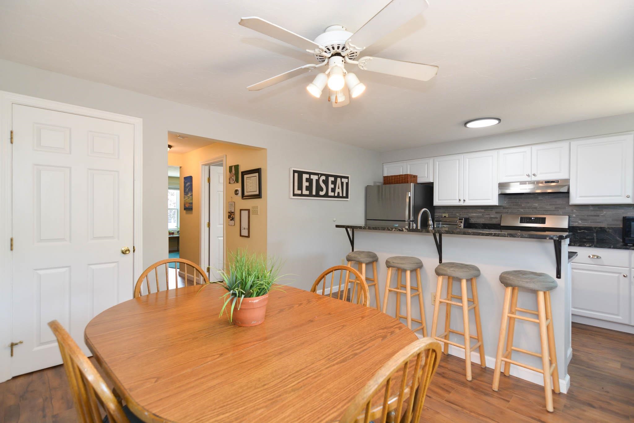317 Circle Road, Unit 317 Manchester, NH 03103 - Photo 3 of 29 Gallery Image 3