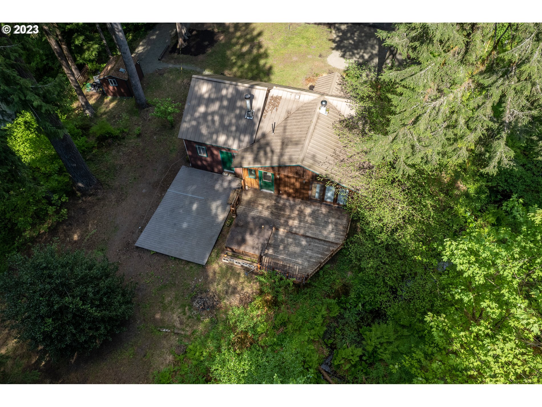 24995 East Old Smokey Road Rhododendron, OR 97049 - Photo 25 of 39 a view of outdoor space and yard