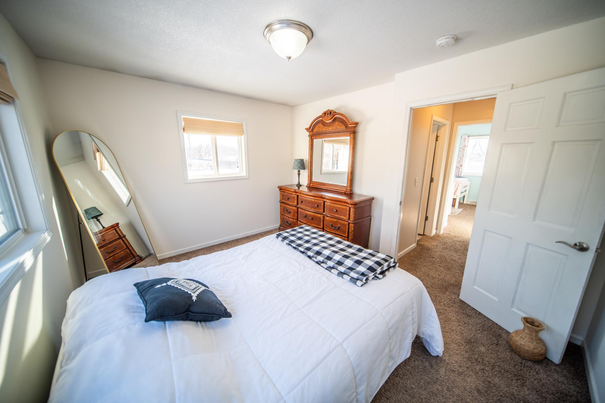 706 1st Street Northeast Kasson, MN 55944 - Photo 21 of 32