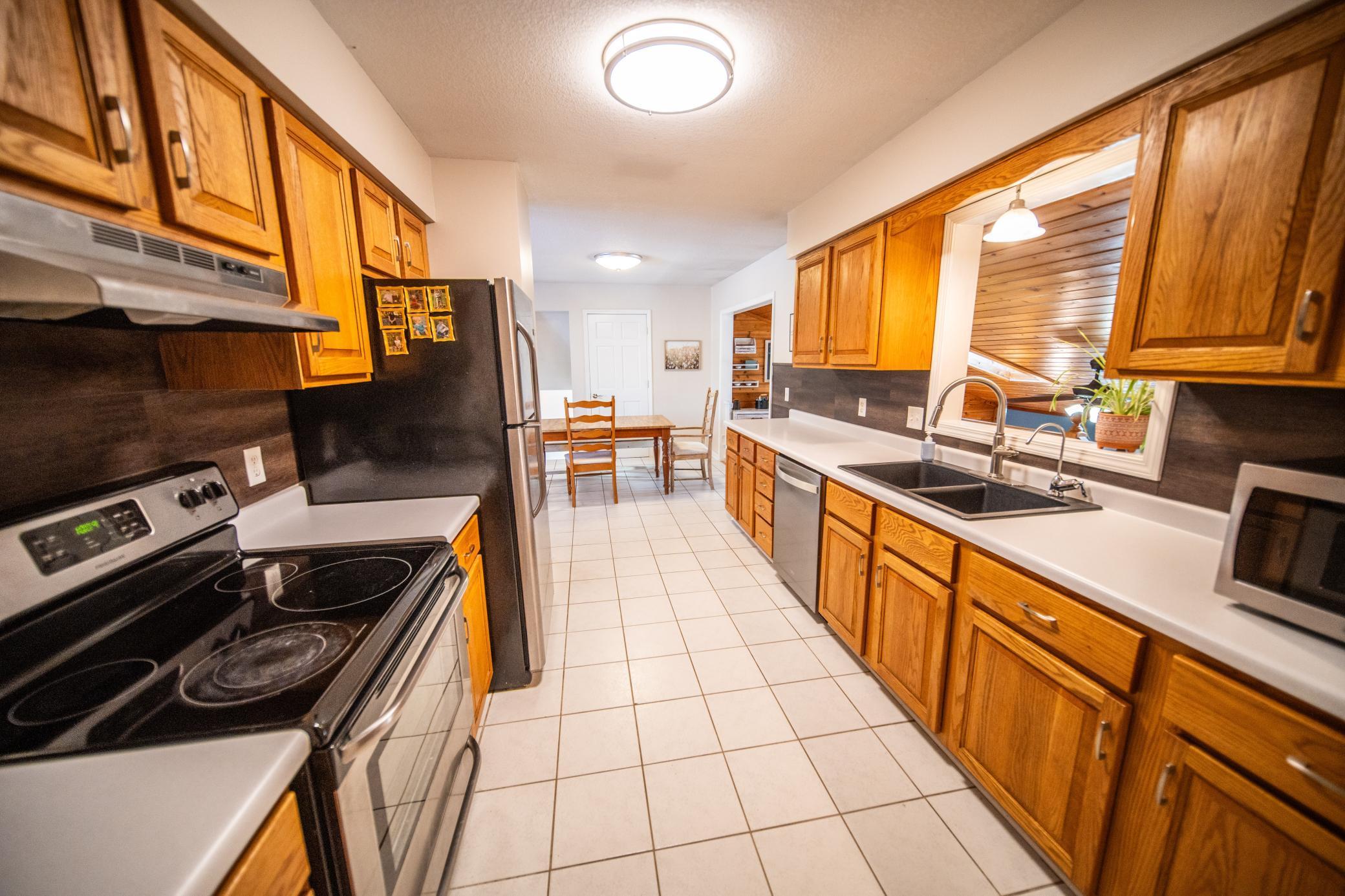 706 1st Street Northeast Kasson, MN 55944 - Photo 5 of 32