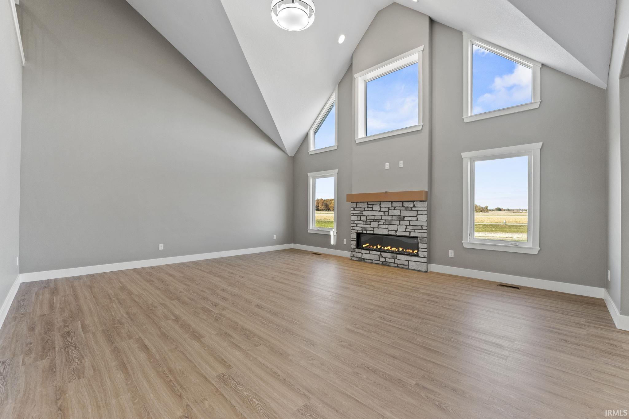 13268 Watling Path Fort Wayne, IN 46818 - Photo 9 of 35 Gallery Image 9