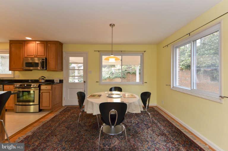 3751 30th Road North Arlington, VA 22207 - Photo 11 of 30 Dining Room