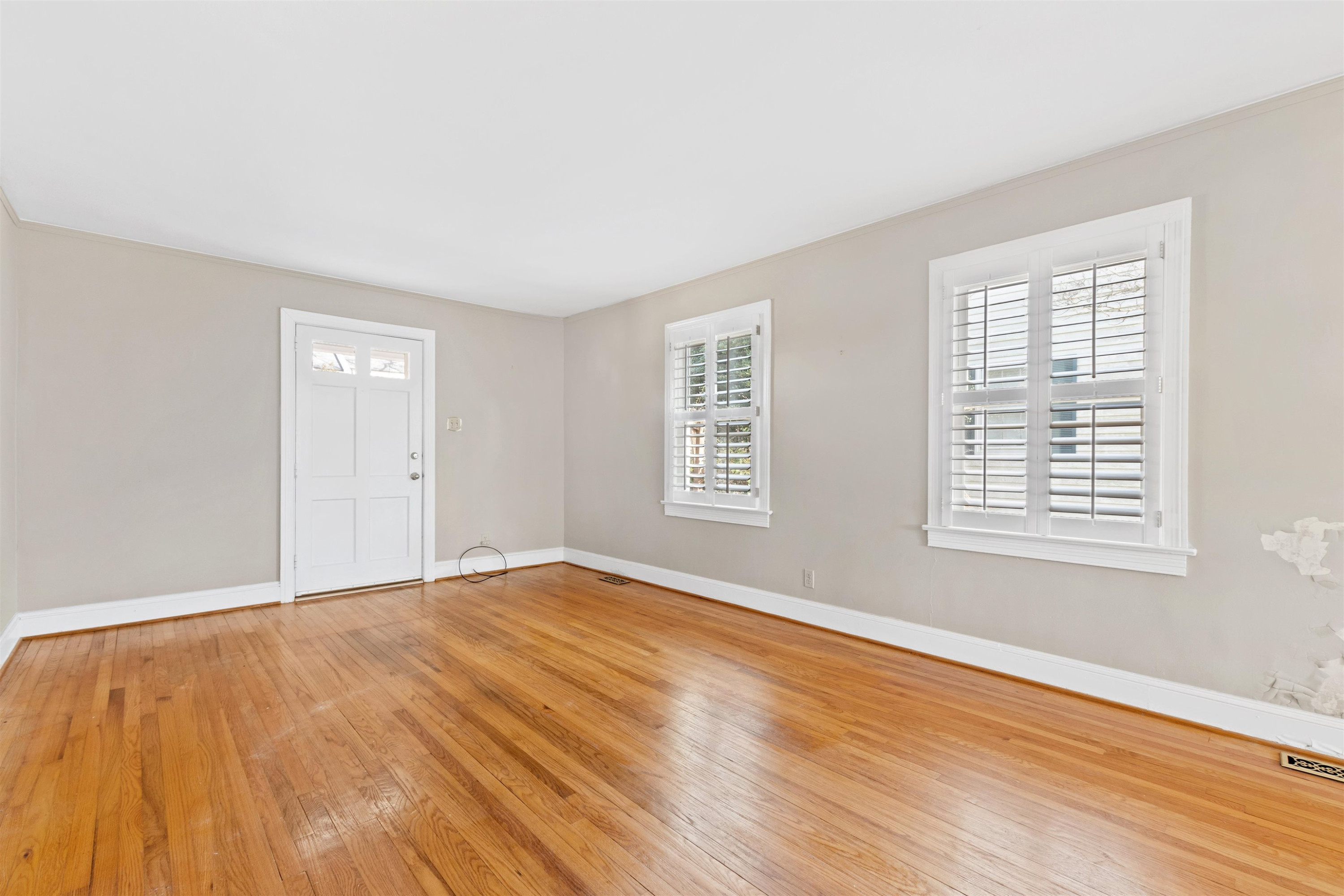 2713 Gordon Street Raleigh, NC 27608 - Photo 7 of 35 Photo 7