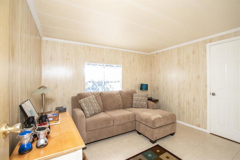 7596 Boxelder Road Micco, FL 32976 - Photo 13 of 24 Gallery Image 13